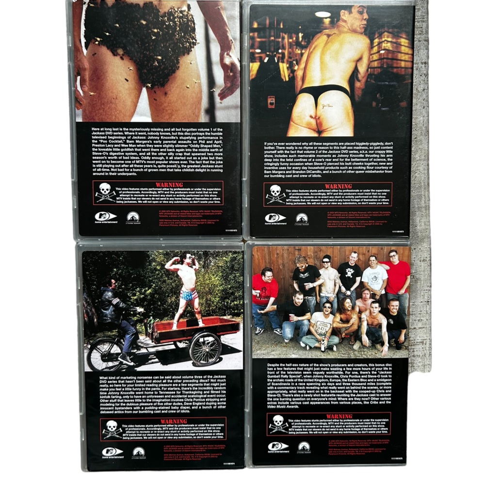 Jackass DVD Box Set - Picture 5 of 8